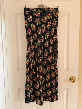 Zara Woman dark green Floral Maxi Skirt with Pink & Green Blooms